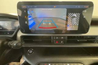 JEEP Avenger usata, con USB
