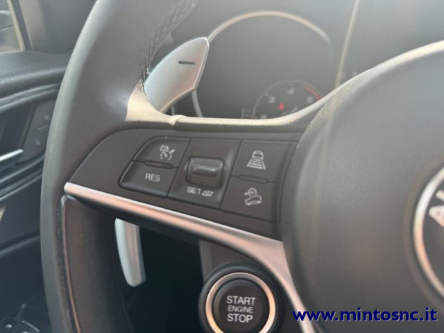 ALFA ROMEO Stelvio usata, con Controllo trazione