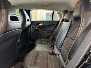 MERCEDES-BENZ CLA 220 usata, con Sistema di navigazione