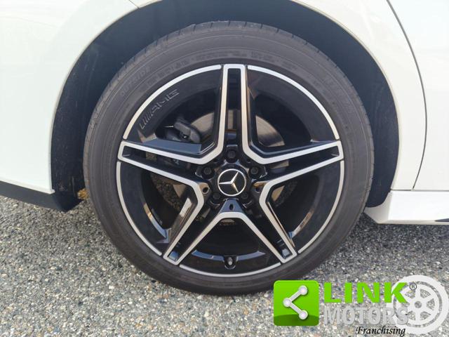 MERCEDES-BENZ CLA 200 usata, con Volante in pelle