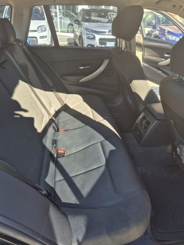 BMW 318 usata, con Autoradio