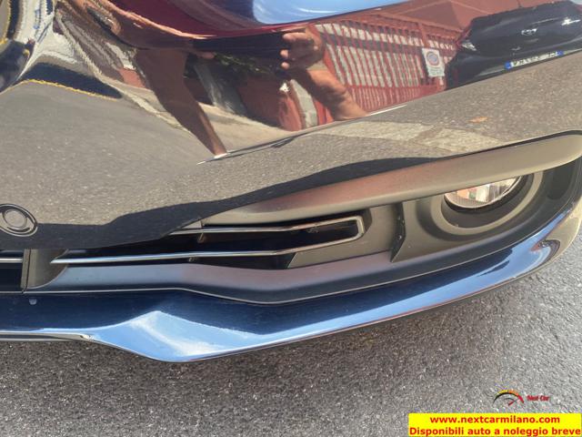 BMW 330 usata, con Bluetooth