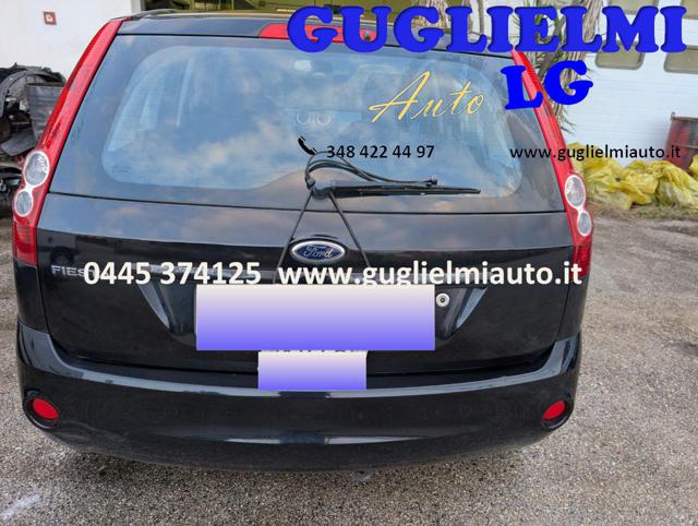FORD Fiesta usata, con Autoradio