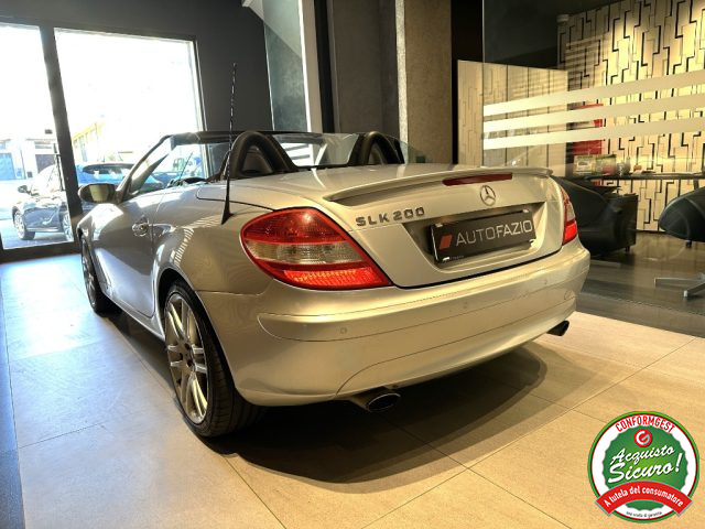 MERCEDES-BENZ SLK 200 usata 15