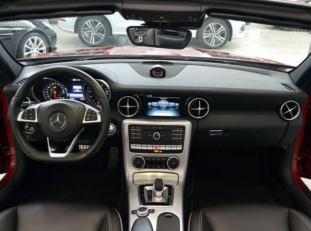 MERCEDES-BENZ SLC 300 usata, con Antifurto