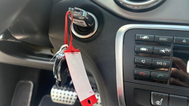 MERCEDES-BENZ GLA 200 usata, con ESP