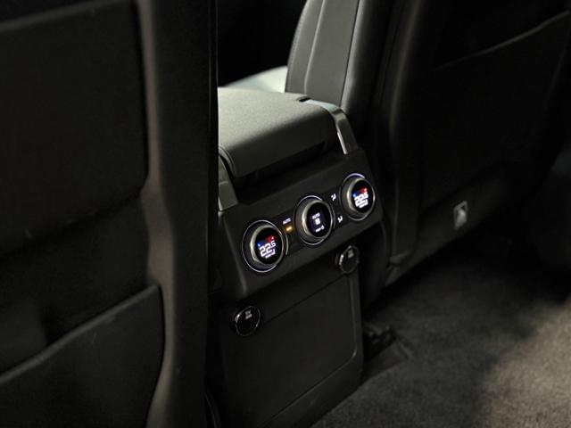 LAND ROVER Discovery usata, con USB