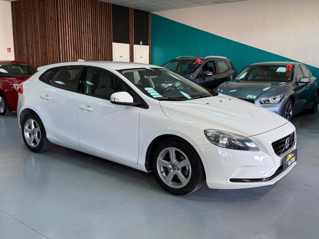 VOLVO V40 usata, con Alzacristalli elettrici