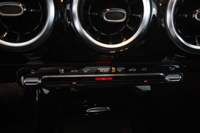 MERCEDES-BENZ A 180 usata 12