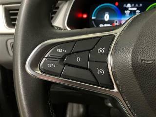 RENAULT Captur usata, con Sensori di parcheggio anteriori