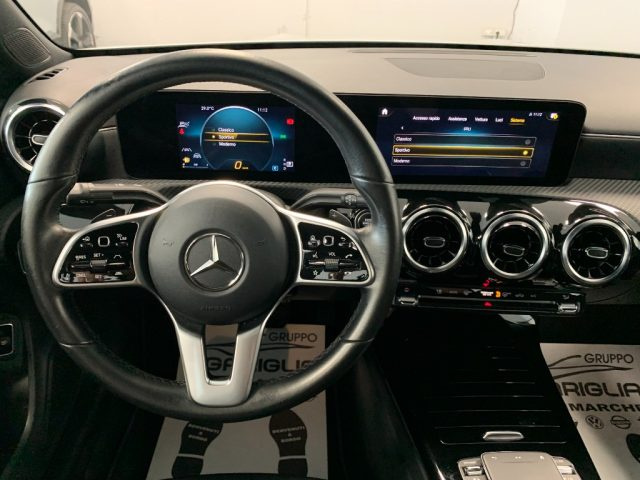 MERCEDES-BENZ CLA 180 usata, con Sistema di navigazione