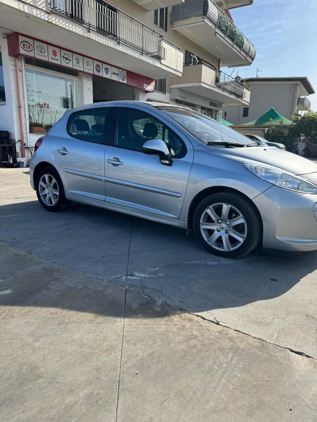 PEUGEOT 207 usata, con Climatizzatore