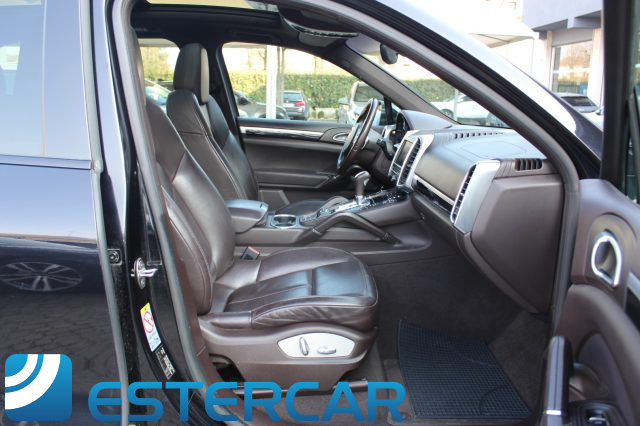 PORSCHE Cayenne usata, con Lettore CD