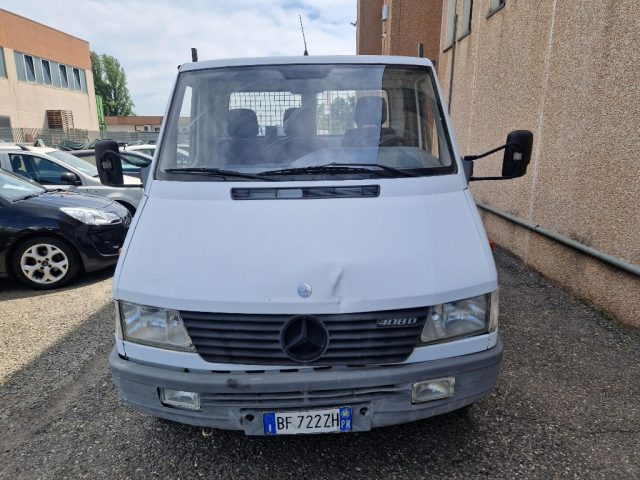 MERCEDES-BENZ Sprinter usata, con Servosterzo