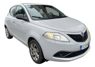 LANCIA Ypsilon usata, con Airbag