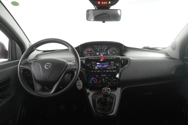 LANCIA Ypsilon usata 11
