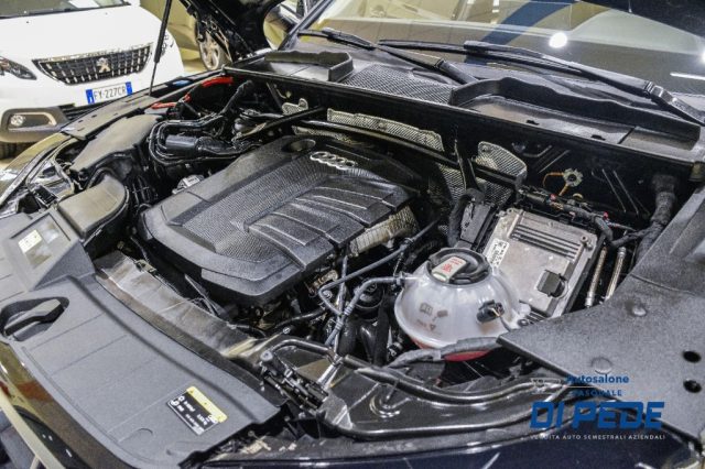 AUDI Q5 usata, con Volante in pelle