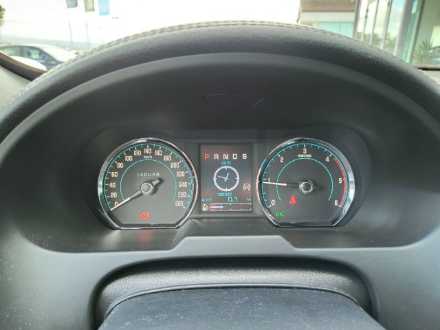 JAGUAR XF usata 20
