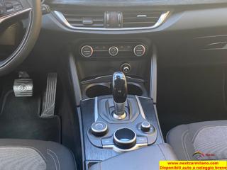 ALFA ROMEO Stelvio usata, con Autoradio digitale