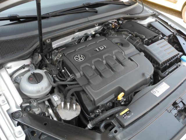 VOLKSWAGEN Passat Alltrack usata 89