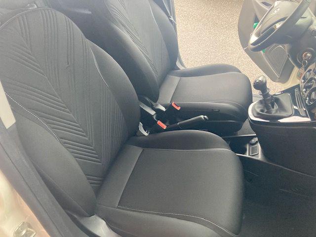LANCIA Ypsilon usata, con ESP