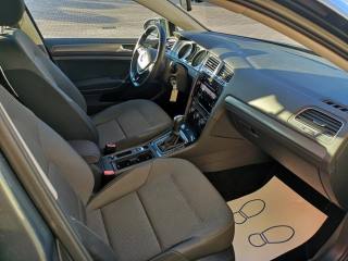 VOLKSWAGEN Golf usata, con Touch screen