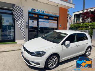 VOLKSWAGEN Golf usata, con Sensori di parcheggio posteriori
