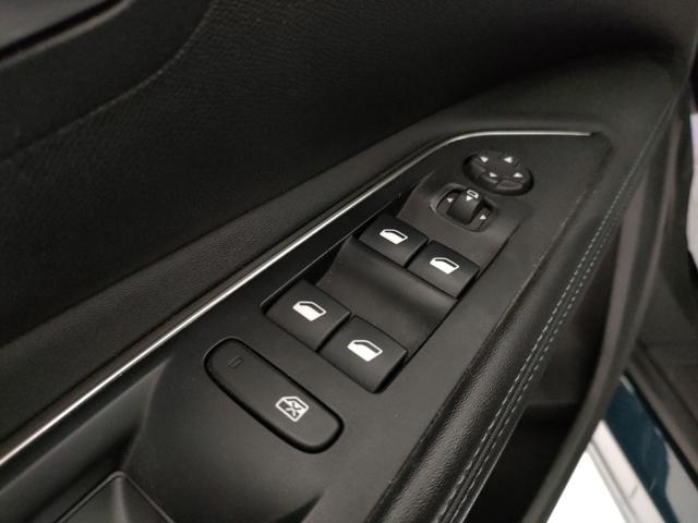 PEUGEOT 3008 usata, con Servosterzo