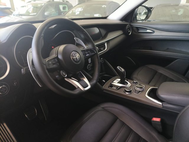 ALFA ROMEO Stelvio usata, con Alzacristalli elettrici