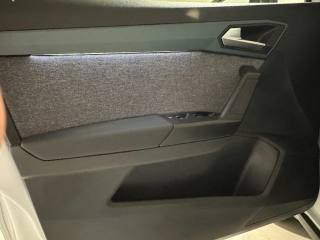 SEAT Arona usata, con USB