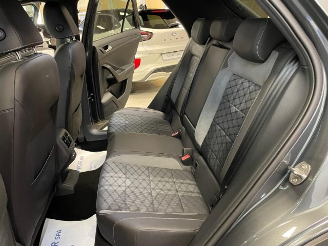 VOLKSWAGEN T-Roc usata, con Controllo elettronico della corsia