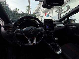 RENAULT Captur usata, con Sensori di parcheggio posteriori