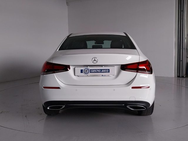 MERCEDES-BENZ A 180 usata, con Luci diurne LED