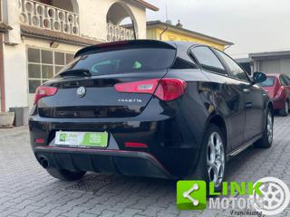 ALFA ROMEO Giulietta usata, con Autoradio