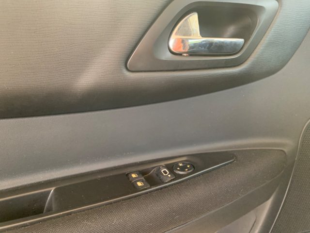 CITROEN C4 usata, con Sedile posteriore sdoppiato