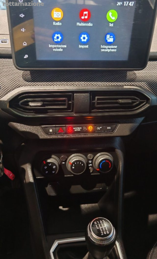 DACIA Sandero usata, con Volante in pelle