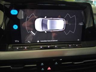 VOLKSWAGEN Golf usata, con Autoradio digitale