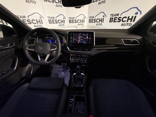 VOLKSWAGEN T-Roc usata, con Autoradio