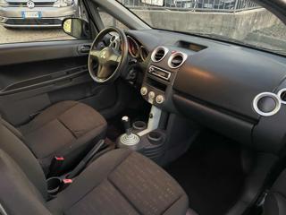 MITSUBISHI Colt usata, con Climatizzatore