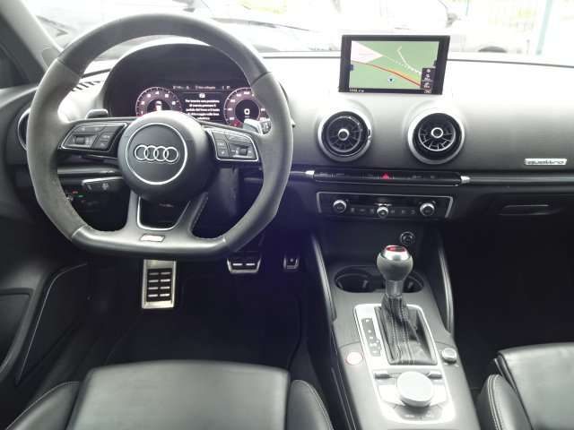 AUDI RS3 usata, con Autoradio