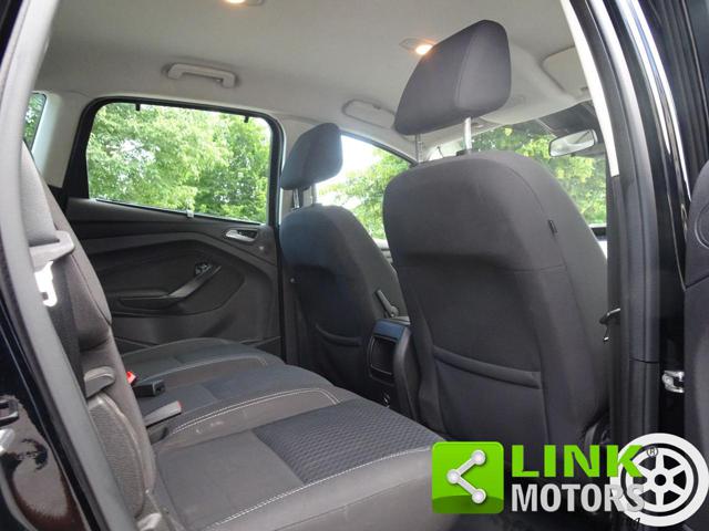 FORD C-Max usata, con Sensori di parcheggio posteriori