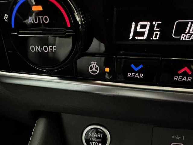 NISSAN X-Trail usata, con Sensori di parcheggio posteriori