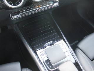 MERCEDES-BENZ B 180 usata, con Sistema di chiamata d
