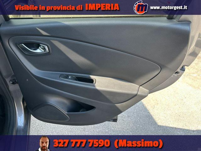 RENAULT Captur usata, con Lettore CD