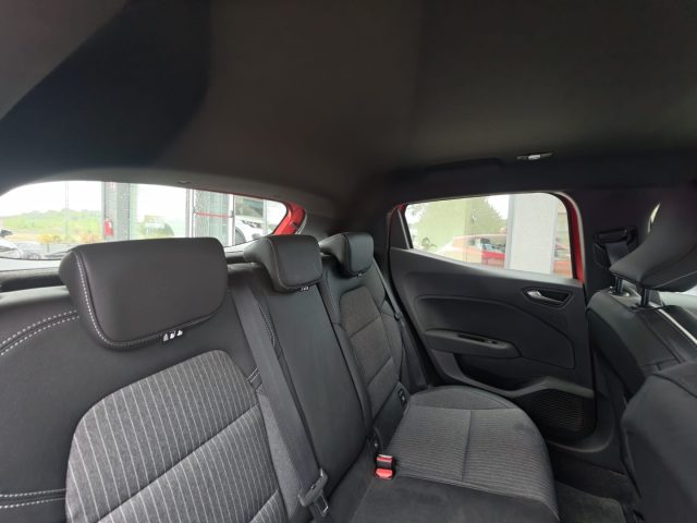 RENAULT Clio usata, con Controllo automatico clima