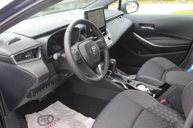 TOYOTA Corolla usata, con Sistema di navigazione