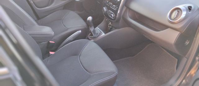 RENAULT Clio usata, con Autoradio