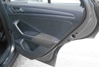 VOLKSWAGEN T-Roc usata, con Cruise Control