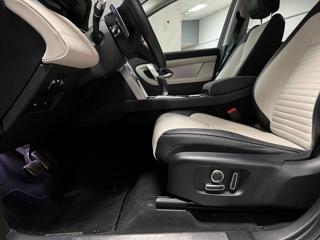 LAND ROVER Discovery Sport usata, con Regolazione elettrica sedili