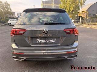 VOLKSWAGEN Tiguan usata, con Autoradio